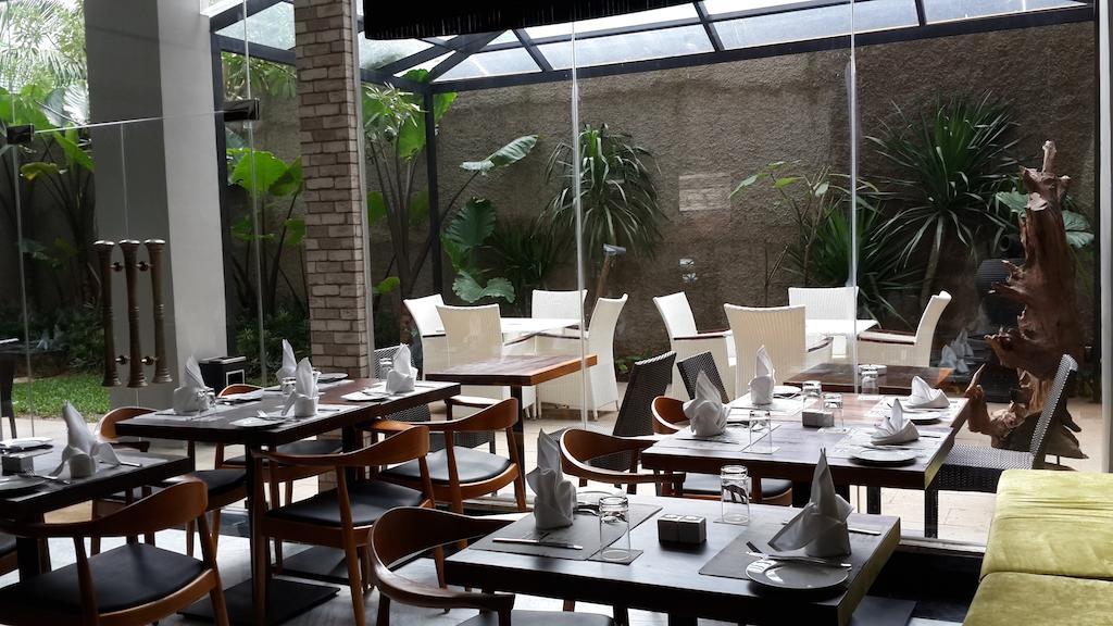 Sotis Hotel Jacarta Exterior foto