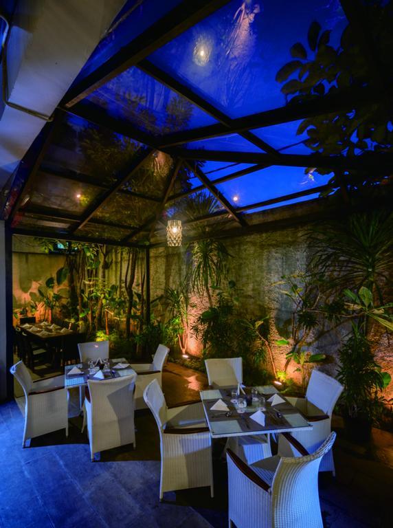 Sotis Hotel Jacarta Exterior foto